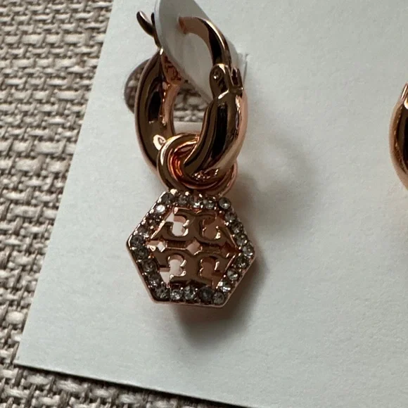 NWOT Tory Burch Rose Gold Hexagon Drop Earrings - Picture 2 of 2